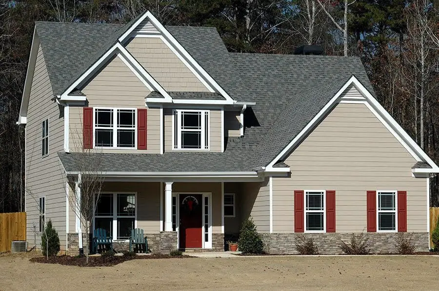 adding-stone-facade-to-front-of-house-7739976