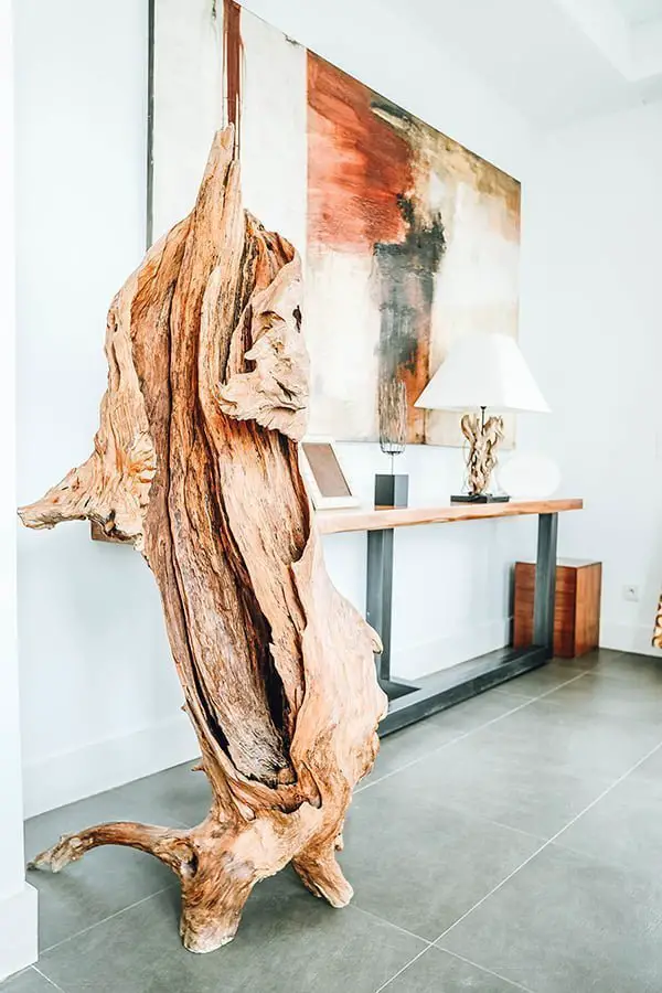 14 Creative Driftwood Wall Art Ideas for Cozy Wall Decor