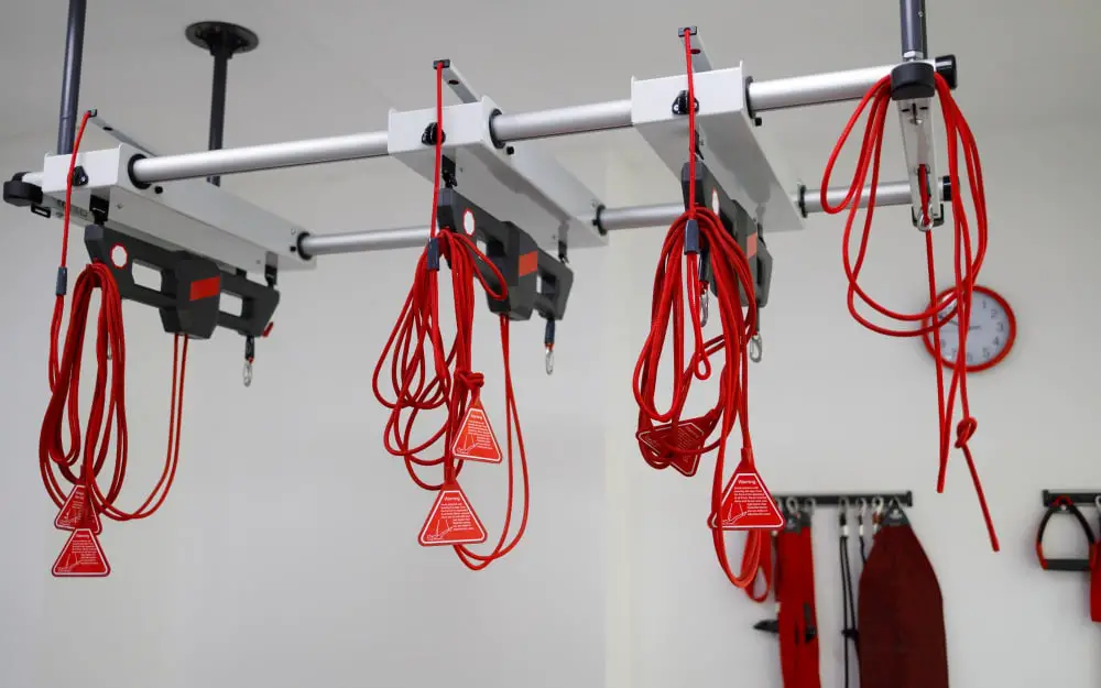 Ceiling-mounted Hoist System Garage