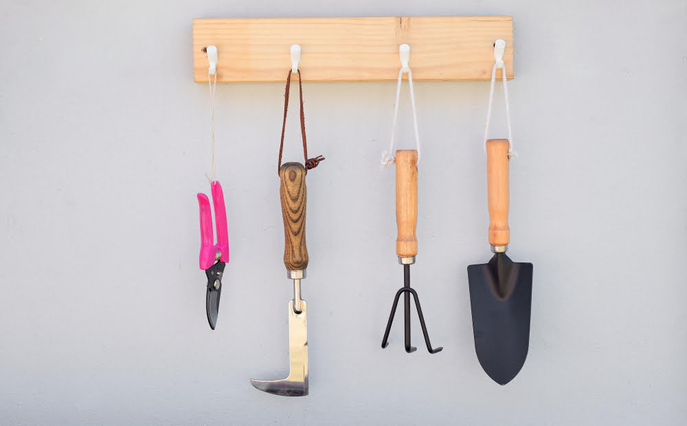 Hanging Garden Tools Storage Garage